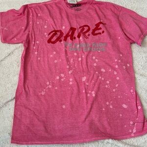 NWT  NORDSTROM D.A.R.E. Pink T-Shirt on Size Large